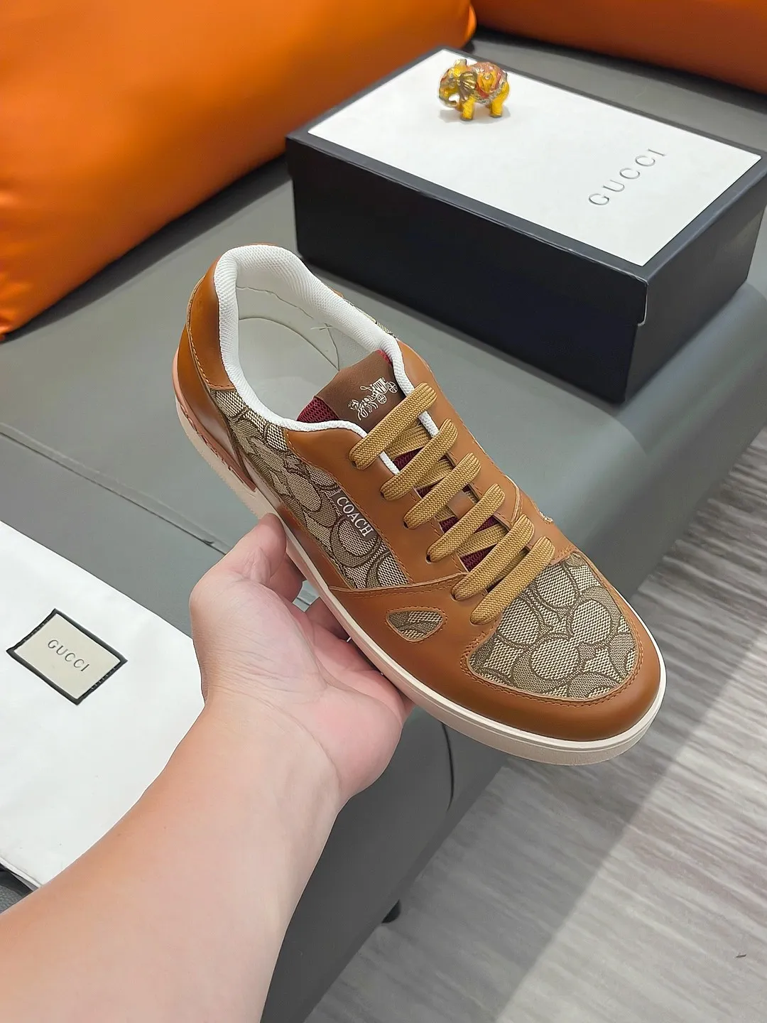 Men's shoes GUCCI "Gucci" P420 Regular size: 38-44 (casual shoes) Product materials: Selected cowhide upper, soft sheepskin lining; original outsole.